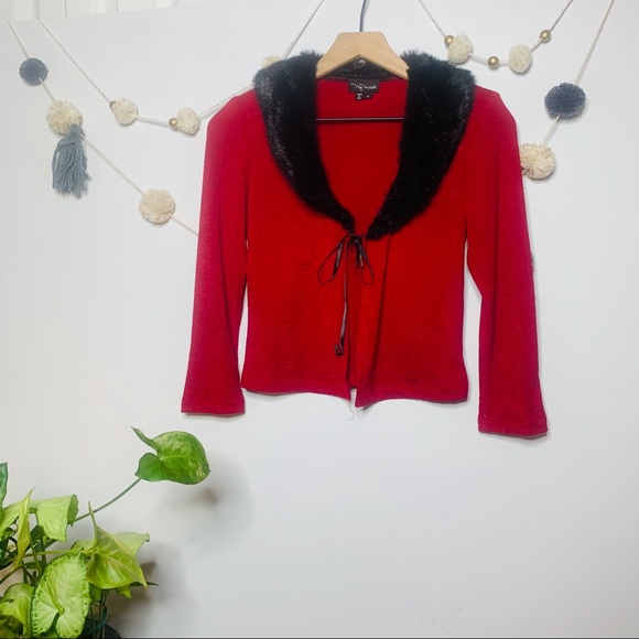 VINTAGE y2k red faux fur holiday crop cardigan - Picture 7 of 7